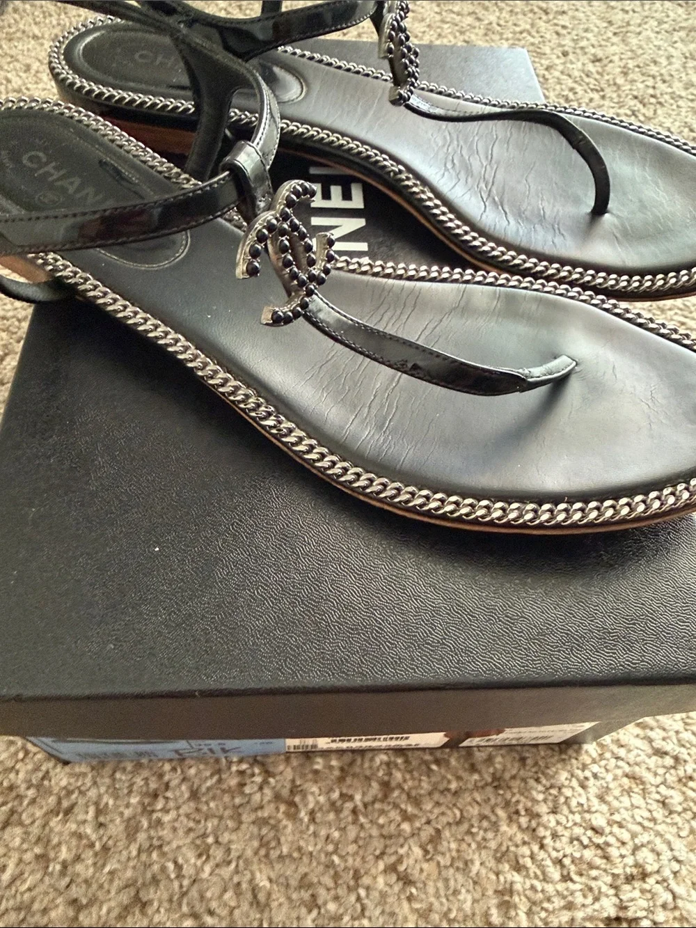 CHANEL Black Patent Leather CC Chain Trim Thong Sandals